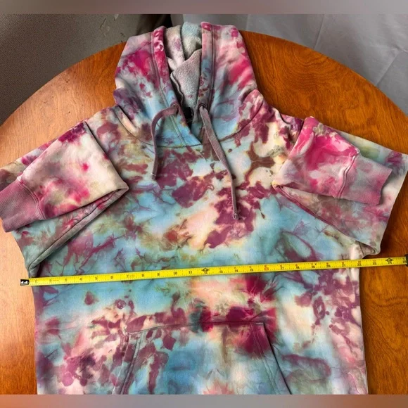 Woman’s Medium Hand Dyed Tie-Dye Hoodie - Picture 6 of 9